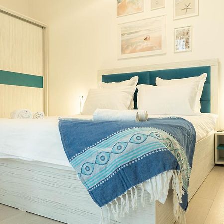Apartament Le Bonheur Deux Solid Residence Butoaie Mamaja Zewnętrze zdjęcie