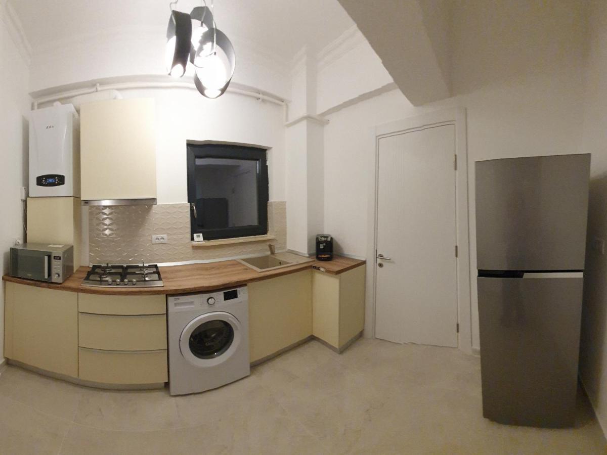 Apartament Le Bonheur Deux Solid Residence Butoaie Mamaja Zewnętrze zdjęcie