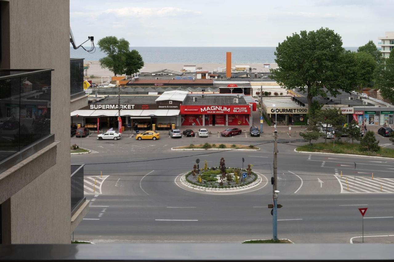 Apartament Le Bonheur Deux Solid Residence Butoaie Mamaja Zewnętrze zdjęcie